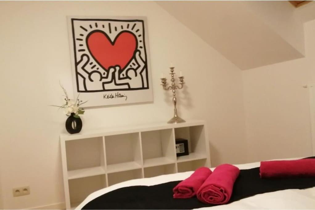 The Pop-Art Luxury Suite Charleroi Extérieur photo